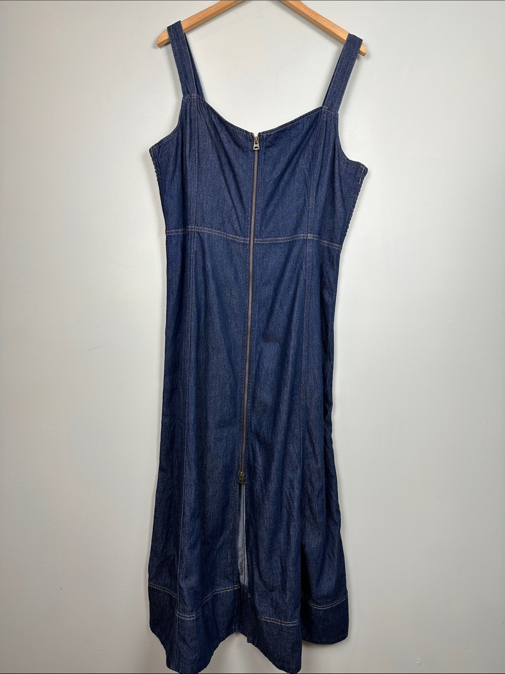 225. GAP dark denim long sleeveless dress zip up mock sides.